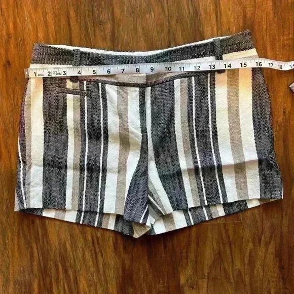 Ann Taylor Loft 100% Cotton Women’s Size 0 Shorts With Stripes and Zipper - Picture 6 of 7
